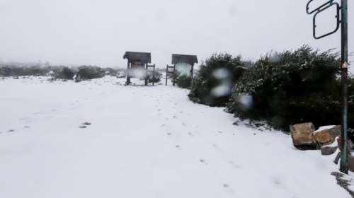 Διακοπή κυκλοφορίας στην Πάρνηθα από το τελεφερίκ ως το καζίνο