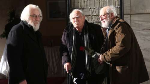 Όλο το ελληνικό θέατρο στην πολιτική κηδεία του Γιώργου Μοσχίδη