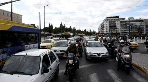 Μέχρι τη Δευτέρα η πληρωμή των τελών κυκλοφορίας - Παράταση αν χρειαστεί