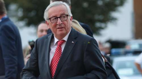 Γιούνκερ: Μερικές χώρες της ΕΕ αντιμετωπίζουν με υποκρισία το θέμα "σύνορα"