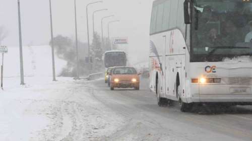 Προβλήματα στην Αθηνών-Πατρών από την κακοκαιρία