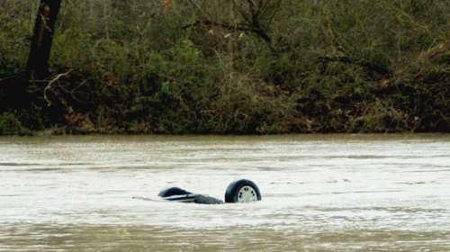 Κως: Ξεχείλισαν χείμαρροι-Παρασύρθηκε αυτοκίνητο