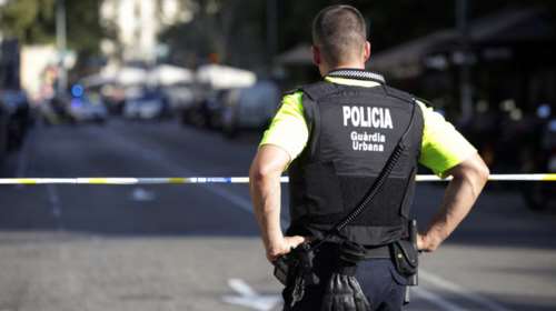 Ιταλία: Άνοιξαν με εκσκαφέα βαν security και έφυγαν με 2 εκατ. ευρώ