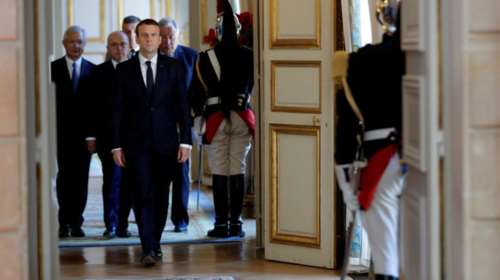 Δημοσκόπηση: Tι ζητούν οι Γάλλοι από τον Εμανουέλ Μακρόν