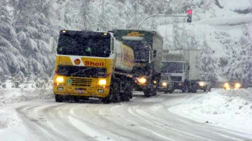 Ρυθμίσεις στην Αθηνών-Λαμίας και Εγνατία λόγω χιονόπτωσης