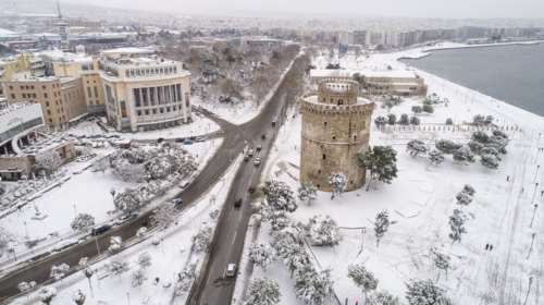 Αεροφωτογραφίες της χιονισμένης Θεσσαλονίκης