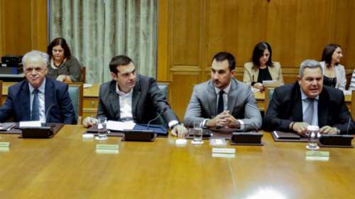 Από το μορατόριουμ στην ώρα της κρίσης για τη συγκυβέρνηση