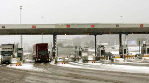 Κλειστή η Αθηνών - Λαμίας από τη γέφυρα Καλυφτάκη