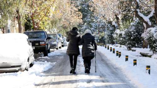 Ικανοποίηση της Περιφέρειας για την αντιμετώπιση του χιονιά στην Αττική