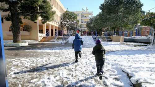 Νέα ενημέρωση: Κλειστά σχολεία στην Αττική και αλλαγές ωραρίου την Τετάρτη