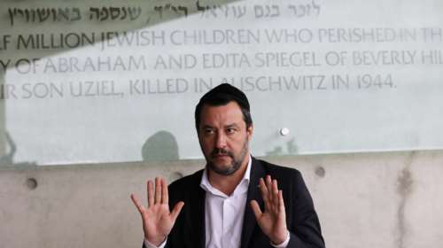 Ιταλία: Σε ελεύθερη πτώση στη διεθνή κατάταξη δημοκρατιών