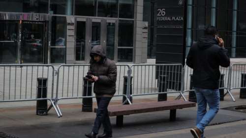 Διαδικτυακοί έρανοι για απλήρωτους υπαλλήλους του shutdown