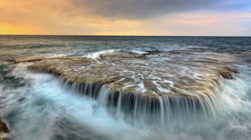Προβλέψεις σοκ: Η στάθμη της θάλασσας θα ανέβει 30 εκατοστά ως το 2100