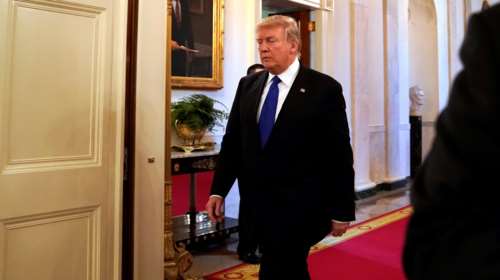 Αποκάλυψη NYT: Και το FBI ξεκίνησε έρευνα για τις σχέσεις Τραμπ - Ρωσίας