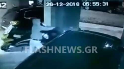 Νεαρός επιτέθηκε και έδειρε γυναίκα στα Χανιά (βίντεο)