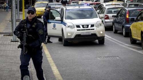 Δραπέτευσε κρατούμενος κατά τη μεταγωγή του στην Ευελπίδων