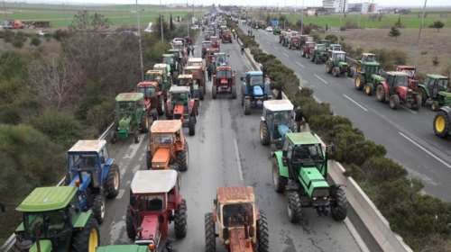 Νέα μπλόκα αγροτών στην Εθνική οδό από τις 28 Ιανουαρίου