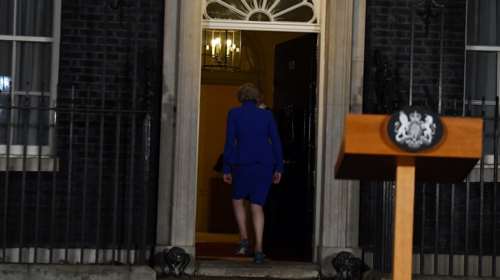 Brexit: Το γραφείο της Μέι ανησυχεί για «συνωμοσίες» βουλευτών