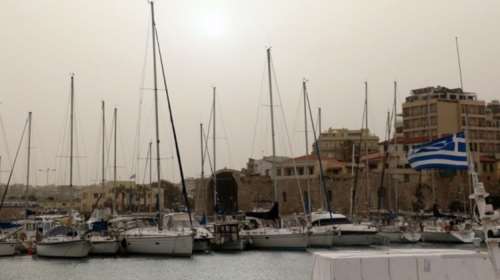 Πέπλο αφρικανικής σκόνης στα Χανιά [Εικόνες]