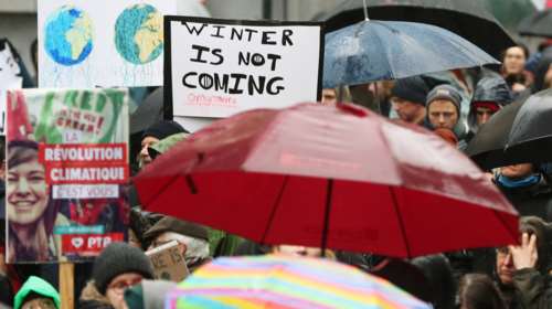 Χιλιάδες Βέλγοι στους δρόμους για την κλιματική αλλαγή [Εικόνες]