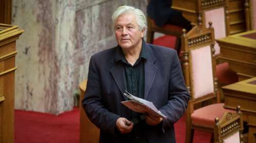 Σε εξέλιξη συνάντηση Βούτση - Παπαχριστόπουλου