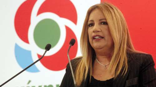 Γεννηματά: Η κυβέρνηση είναι βαρίδι, να φύγει τώρα