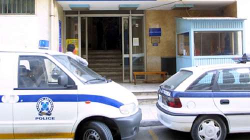 Παιανία: Αστυνομικός τραυματίστηκε κατά λάθος με το όπλο του