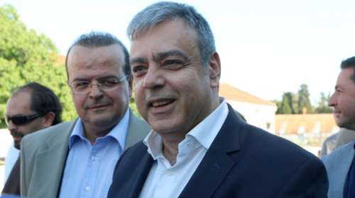 Βερναρδάκης: Εξετάζεται προσχώρηση των 6 που έδωσαν ψήφο εμπιστοσύνης