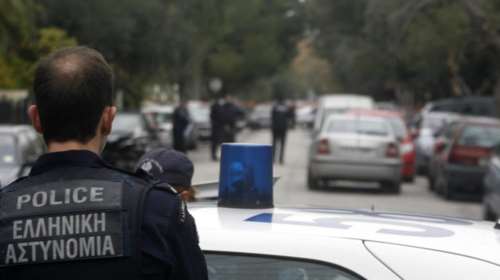 Τρεις συλλήψεις στο Παλαιό Φάληρο για κατοχή και διακίνηση κοκαΐνης