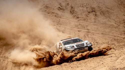 Το δικό σου Navara θα μπορούσε να τρέξει στο Ντακάρ;