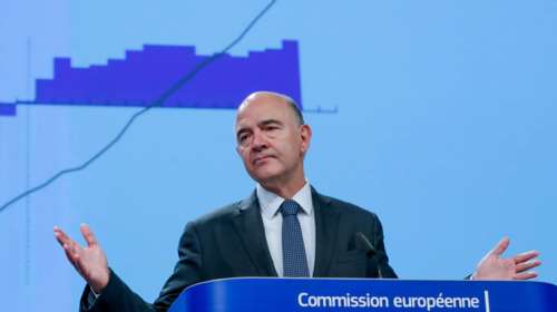 Μοσκοβισί: Από τις σπάνιες περιπτώσεις ανάπτυξης με θετικό πρόσημο η Ελλάδα