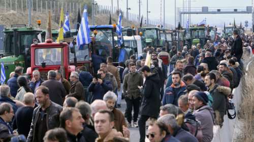 Τελεσίγραφο αγροτών στην κυβέρνηση: Συνάντηση ή η «Ελλάδα θα κοπεί στα δύο»