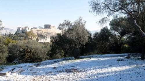 Χιόνια και στην Αττική φέρνει η νέα επιδείνωση του καιρού-Πώς θα εξελιχθεί