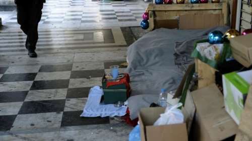 Πάνω από 100 οι άστεγοι στη Ρόδο