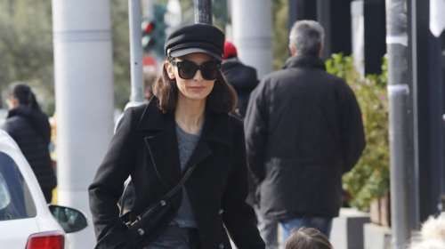 Her style rocks: Η βόλτα της Μαγγίρα με εντυπωσιακό styling &amp; τις κόρες της