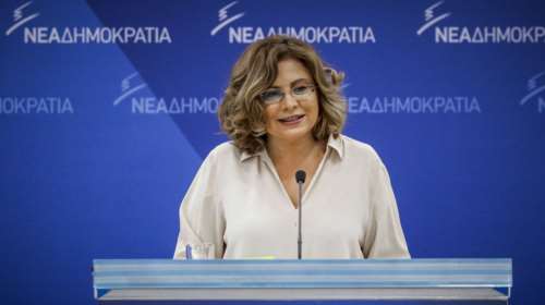 Σπυράκη: Καμία περίπτωση να προτείνουμε Σημίτη ή Βενιζέλο για ΠτΔ