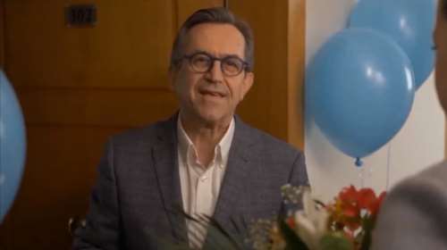 «Ηρθε το ΝιΝί;» - Το νέο επικό σποτ του Νικολόπουλου [video]