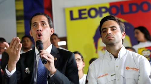 Bundestag: Προβληματική η διεθνής αναγνώριση του Γκουαϊντό