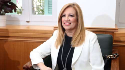 Δέσμευση Γεννηματά για πλήρη απασχόληση με ασφάλεια και αξιοπρέπεια