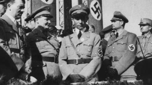 Ολλανδία: Στο φως 450.000 ονόματα συνεργατών των Ναζί - Άνοιξε το αρχείο με τις 32 εκατ. σελίδες