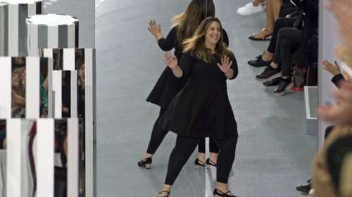 Η Mary Katrantzou: πασαρέλα με έμπνευση από... ελληνική φιλοσοφία