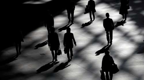 Οι συνθήκες ζωής και εργασίας προκαλούν το 60% των θανάτων