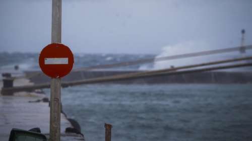 Προβλήματα στις ακτοπλοϊκές συγκοινωνίες-10 μποφόρ στο Αιγαίο