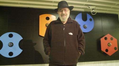 Ο Έλληνας γλύπτης Takis στην Tate Modern με μεγάλη έκθεση