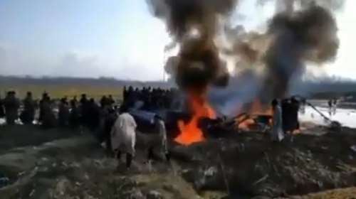 Το Πακιστάν κατέρριψε δύο ινδικά αεροσκάφη πάνω από το Κασμίρ