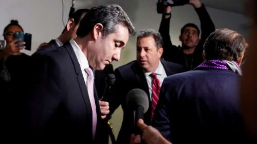 Θα &quot;κάψει&quot; ο Μάικλ Κόεν, πρώην δικηγόρος του Τραμπ τον πρόεδρο;