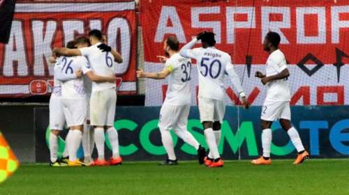 Εκτός Κυπέλλου ο Ολυμπιακός - Αποκλείστηκε από τη Λαμία