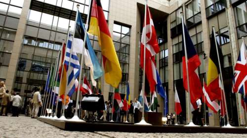 Προθεσμία 10 ημέρων για τη δόση του 1 δισ. στο Eurogroup