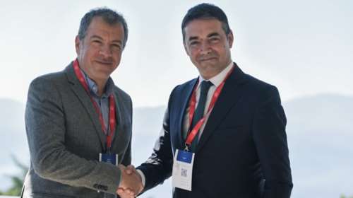 Ντιμιτρόφ σε Θεοδωράκη: Θέλω να σε ευχαριστήσω που δεν δείλιασες