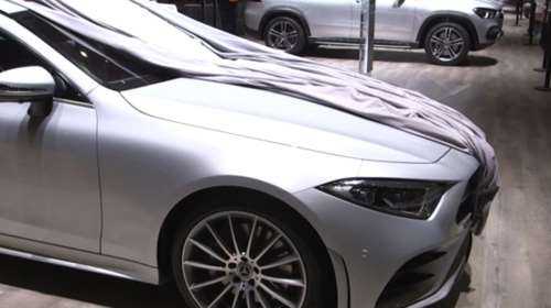 Behind The Scenes: Δείτε πως στήνεται η έκθεση αυτοκινήτου της Γενεύης